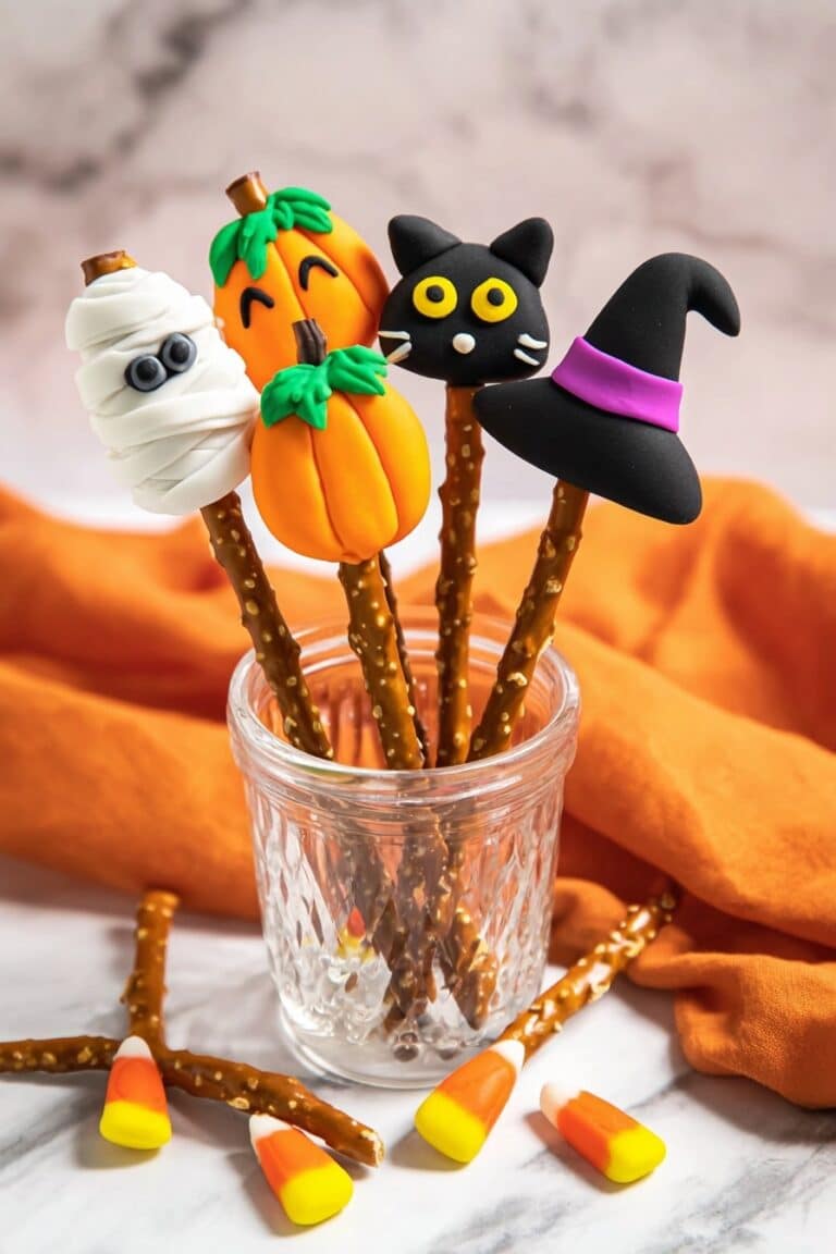 Halloween Pretzels with Fondant Decorations Recipe