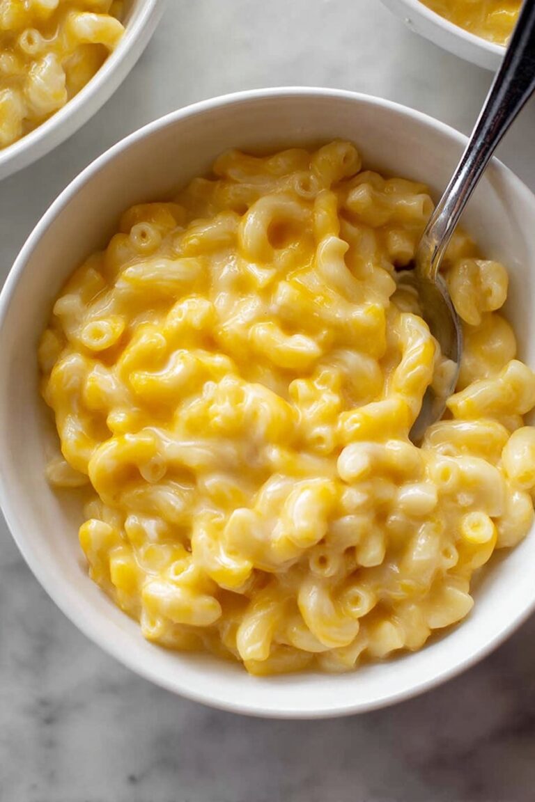 Cheddar Baked Mac and Cheese Recipe